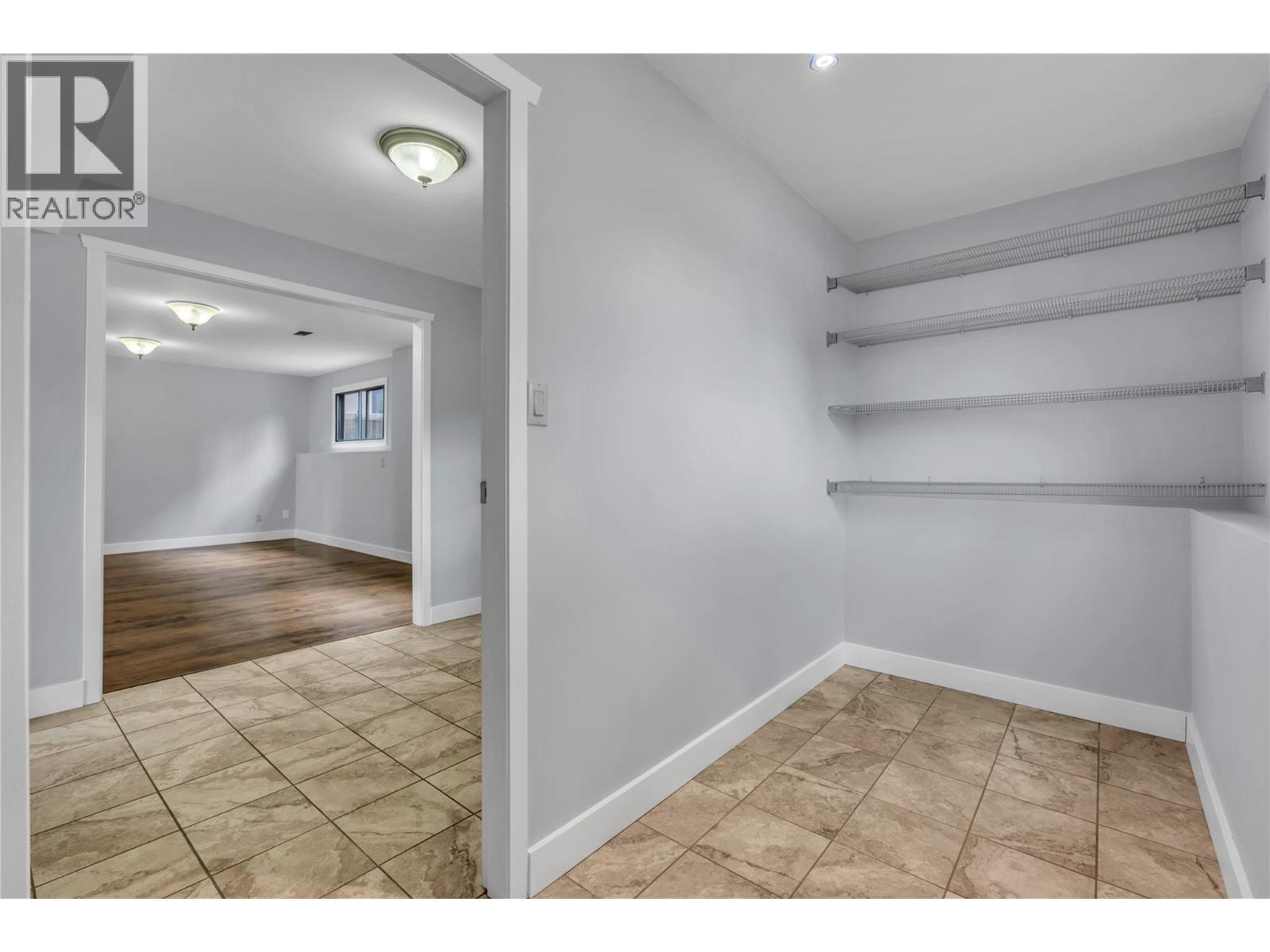2550 Wiltse Drive, Penticton, British Columbia  V2A 7X5 - Photo 24 - 10394121