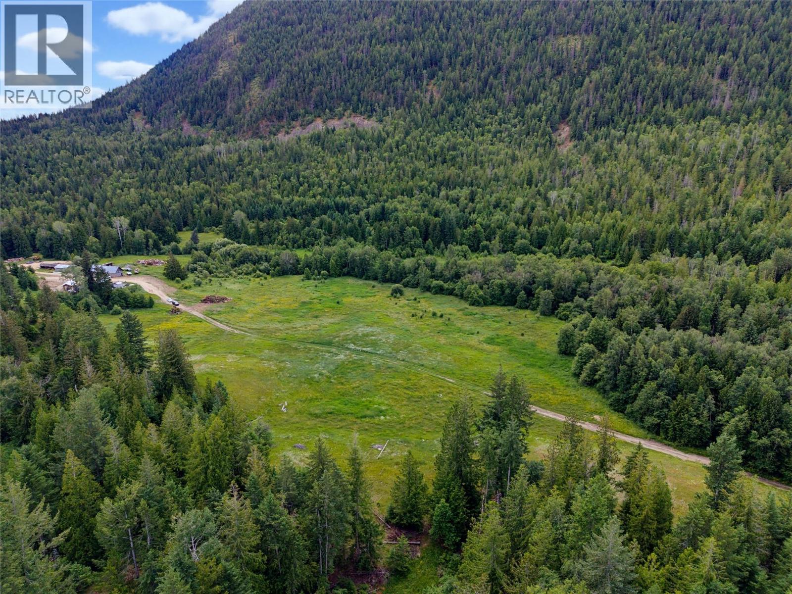 Wrights Mill Road, Tappen, British Columbia  V0E 2X0 - Photo 2 - 10394021
