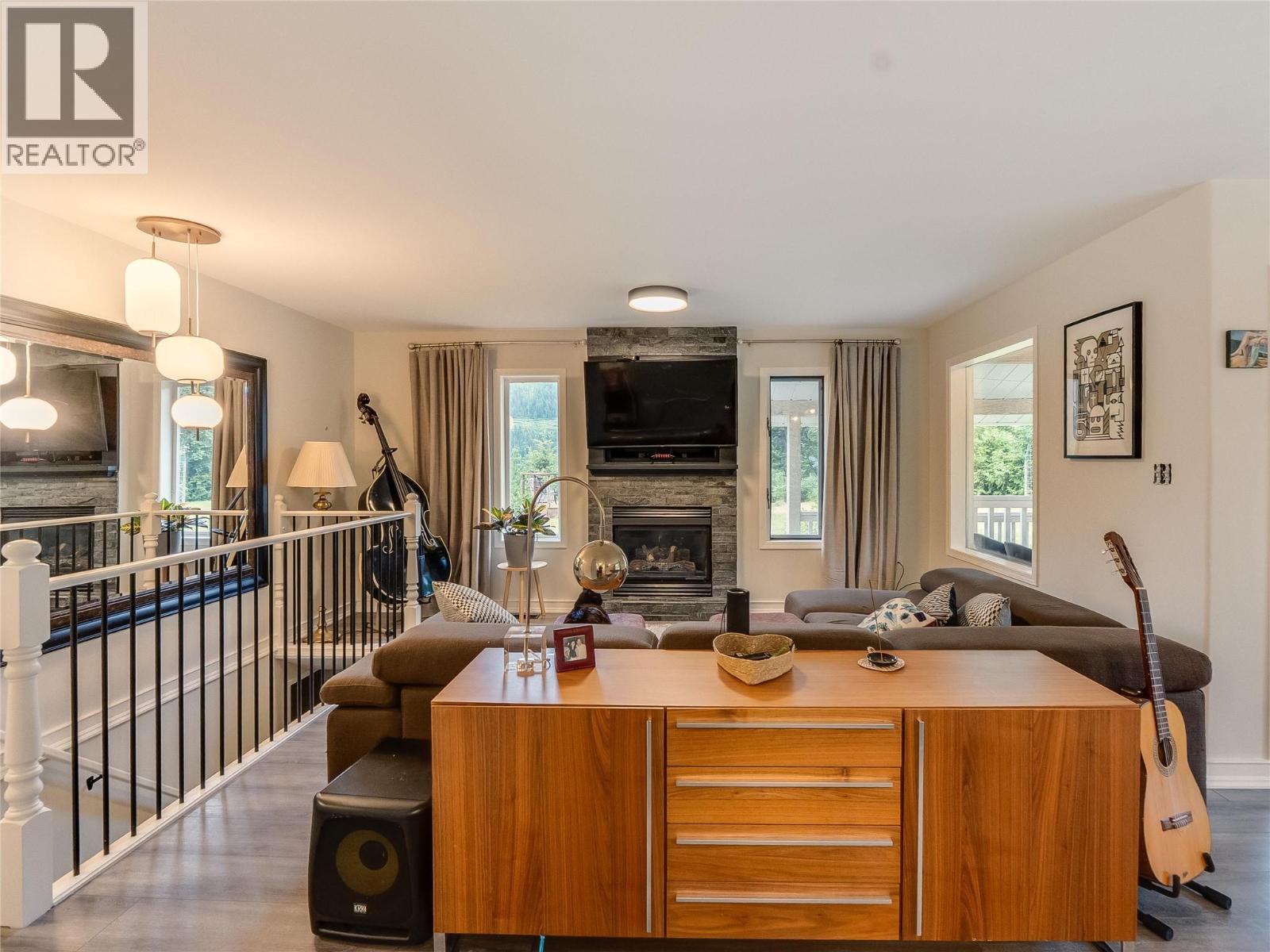 2706 Jacks Crescent, South Slocan, British Columbia  V0G 2G1 - Photo 13 - 10393992