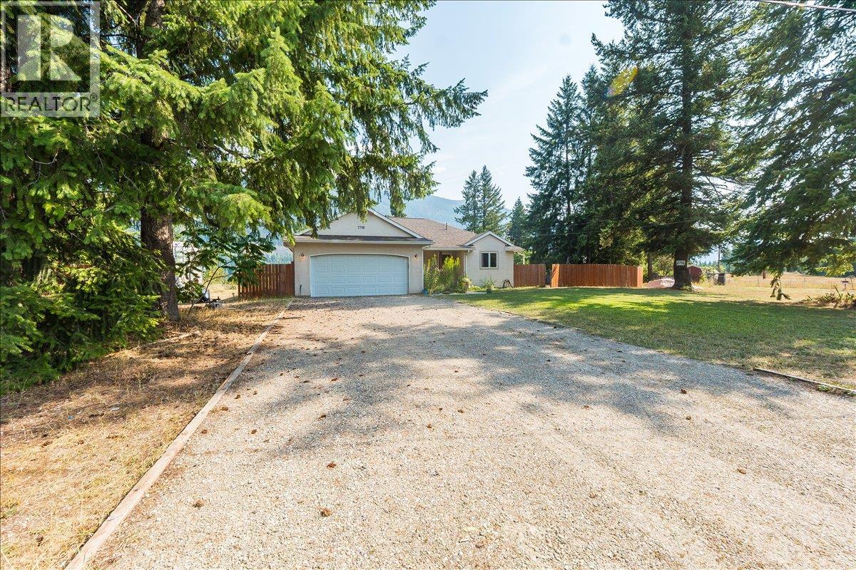 2706 Jacks Crescent, South Slocan, British Columbia  V0G 2G1 - Photo 3 - 10393992