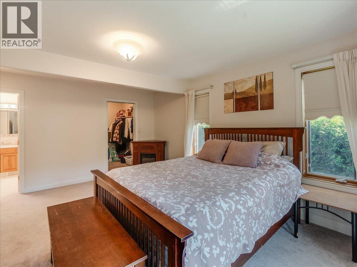 3441 Laburnum Drive, Trail, British Columbia  V1R 2S9 - Photo 22 - 10393917