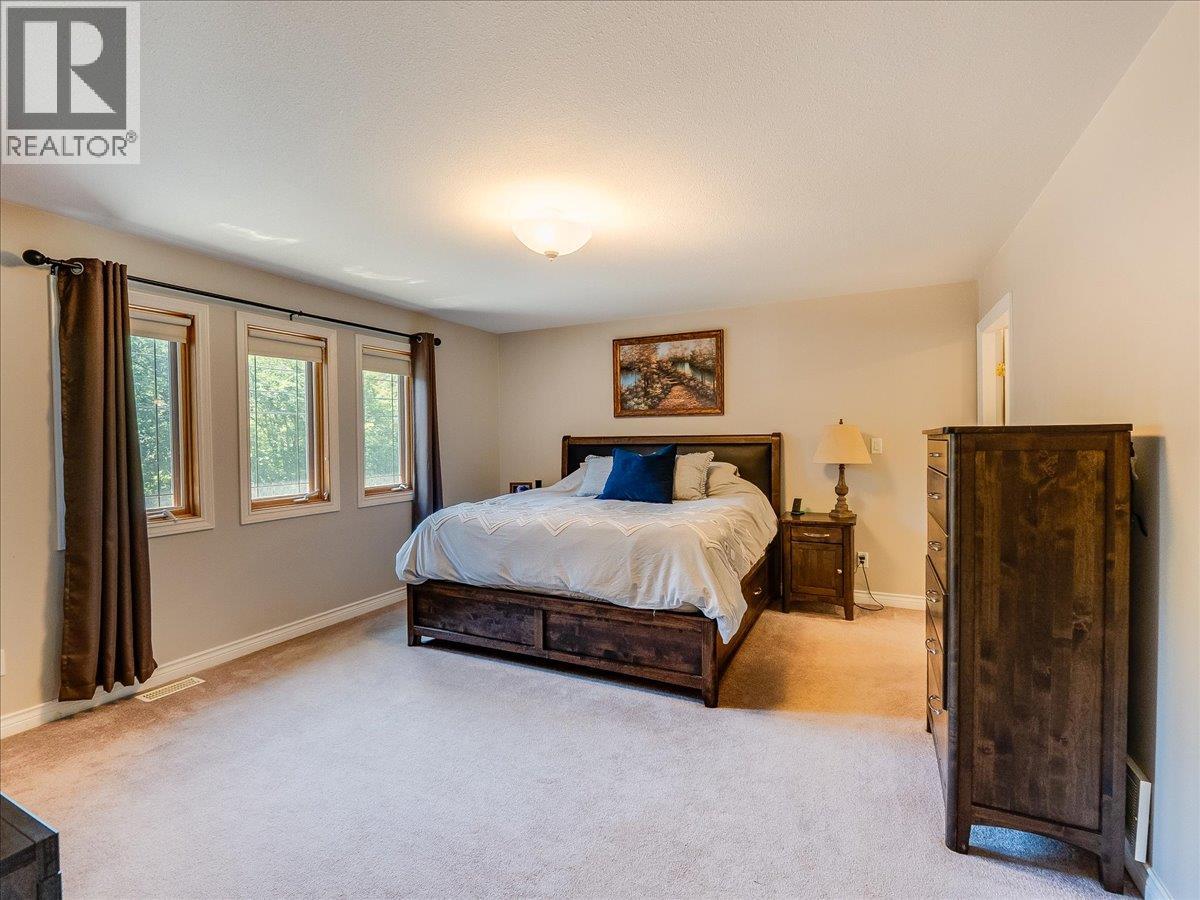 3441 Laburnum Drive, Trail, British Columbia  V1R 2S9 - Photo 36 - 10393917