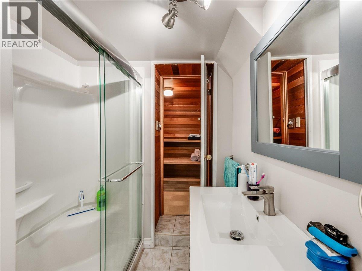3441 Laburnum Drive, Trail, British Columbia  V1R 2S9 - Photo 50 - 10393917