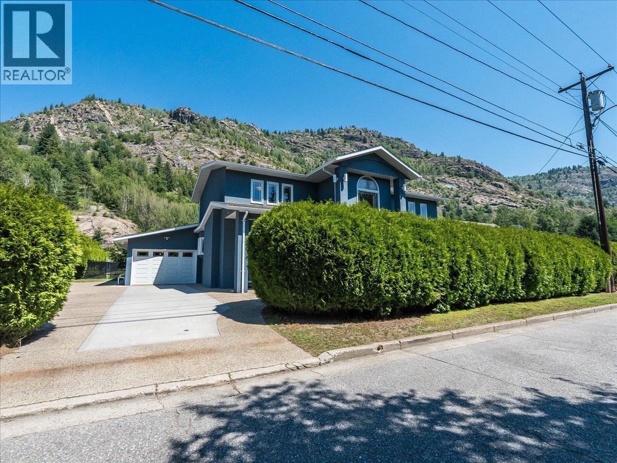 3441 Laburnum Drive, Trail, British Columbia  V1R 2S9 - Photo 56 - 10393917