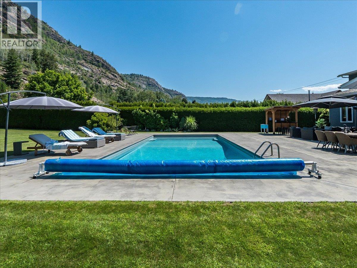 3441 Laburnum Drive, Trail, British Columbia  V1R 2S9 - Photo 63 - 10393917