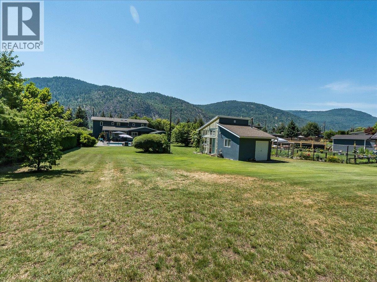 3441 Laburnum Drive, Trail, British Columbia  V1R 2S9 - Photo 70 - 10393917