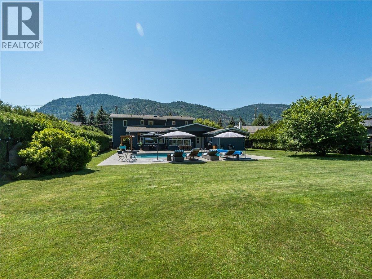 3441 Laburnum Drive, Trail, British Columbia  V1R 2S9 - Photo 72 - 10393917
