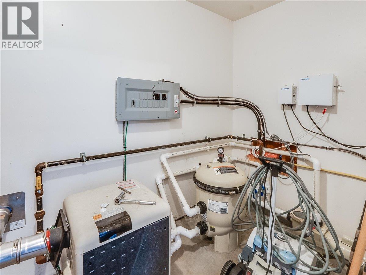 3441 Laburnum Drive, Trail, British Columbia  V1R 2S9 - Photo 74 - 10393917