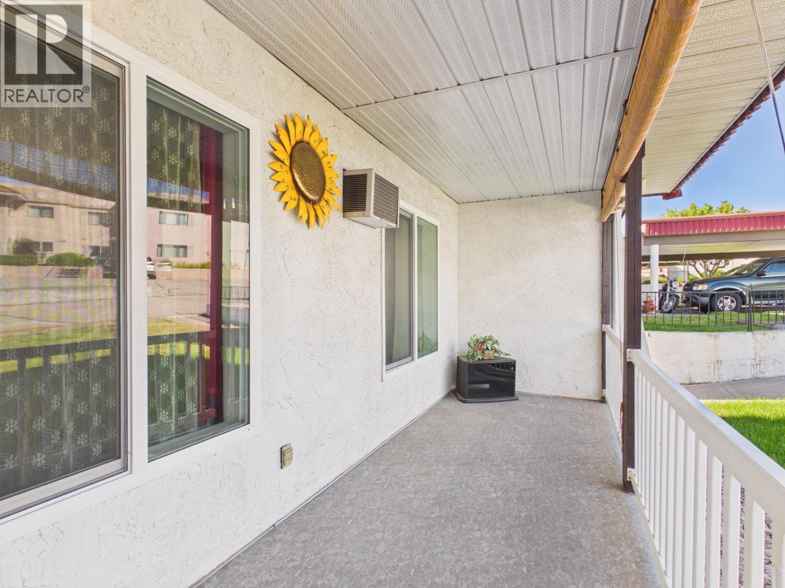8010 Vedette Drive Unit# 5, Osoyoos, British Columbia  V0H 1V2 - Photo 3 - 10393986