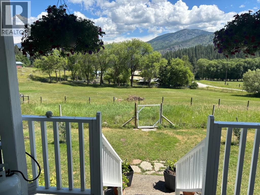 3195 Hairsine Road, Grand Forks, British Columbia  V0H 1H2 - Photo 4 - 10393309