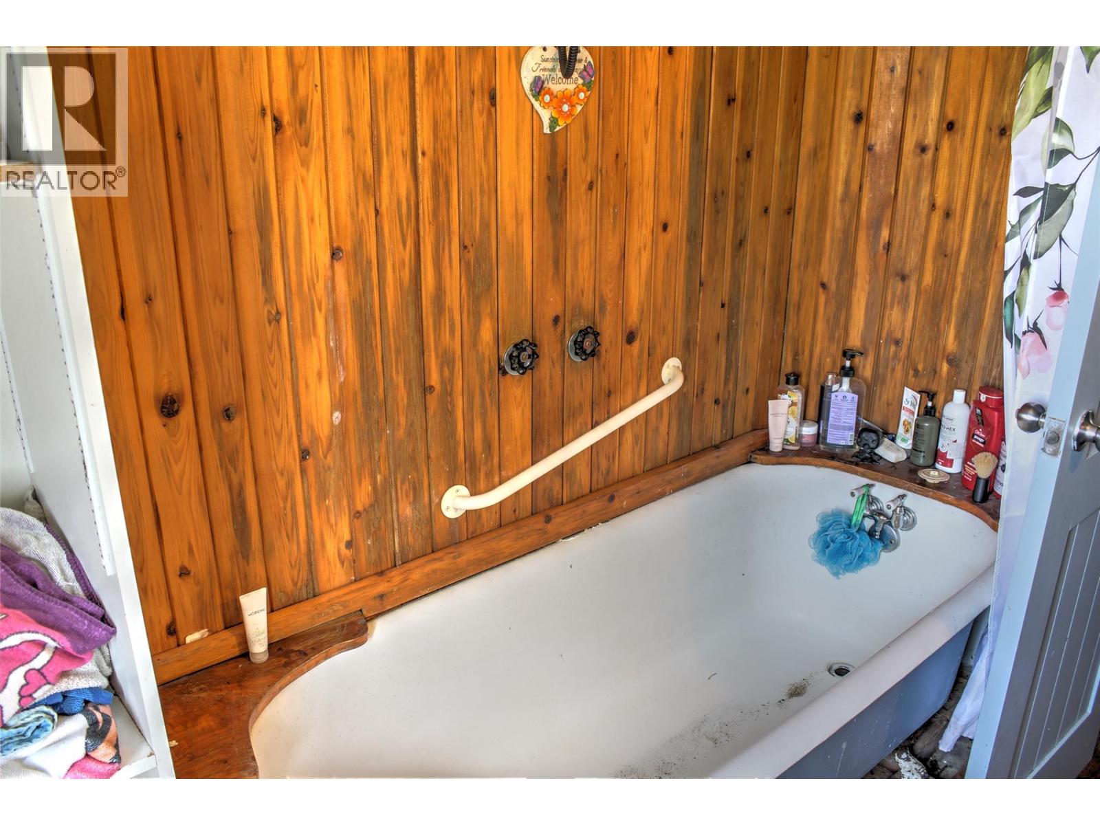 7120 97a Highway, Grindrod, British Columbia  V0E 1Y0 - Photo 19 - 10394201