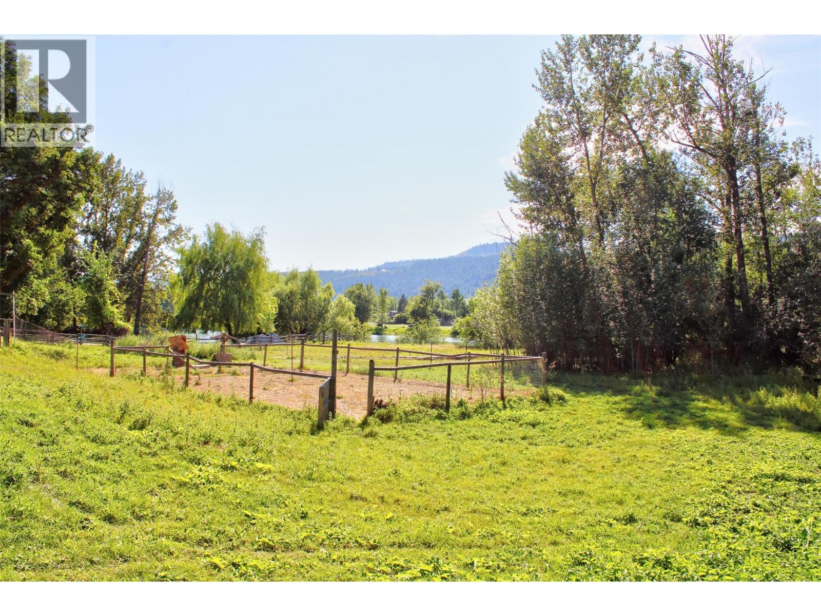 7120 97a Highway, Grindrod, British Columbia  V0E 1Y0 - Photo 42 - 10394201