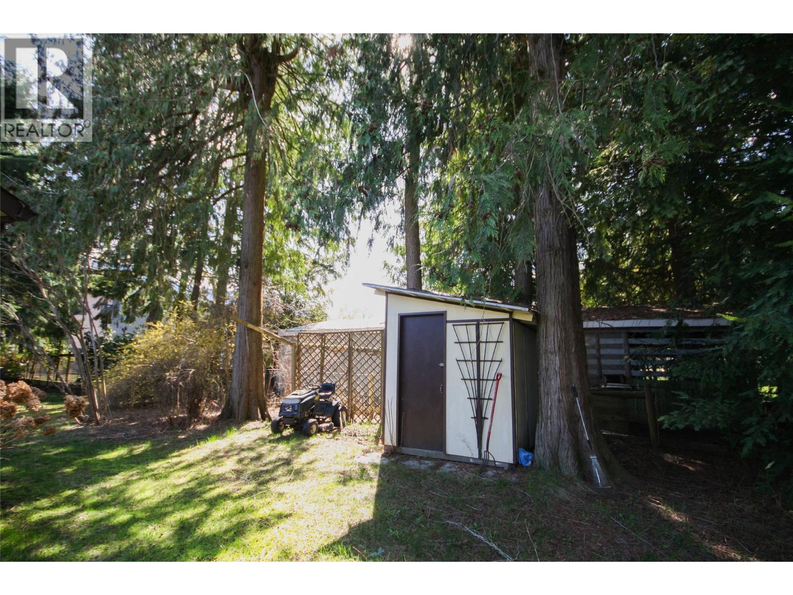 1402 Amhurst Road, Sicamous, British Columbia  V0E 2V0 - Photo 34 - 10394020