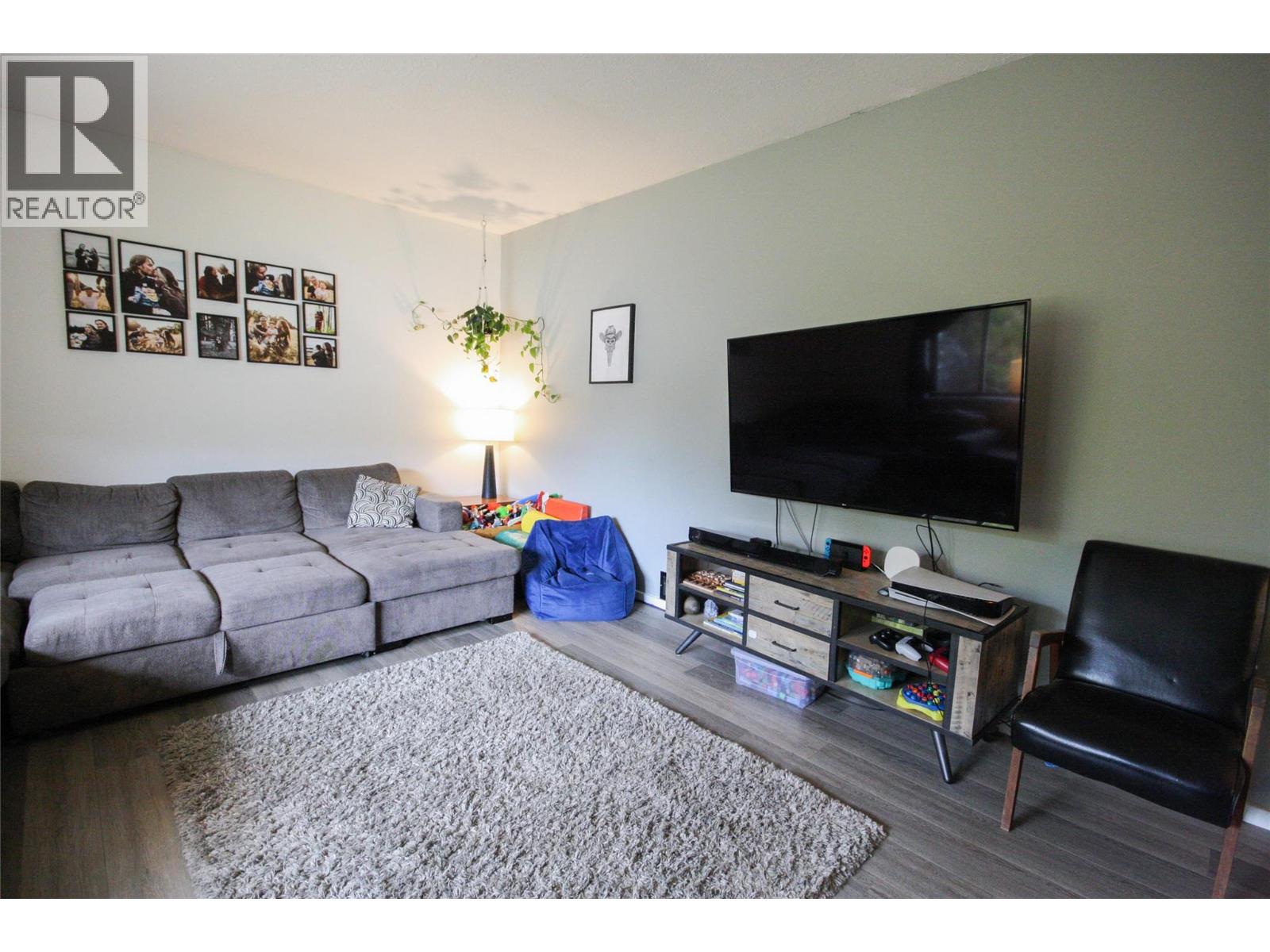 1402 Amhurst Road, Sicamous, British Columbia  V0E 2V0 - Photo 8 - 10394020