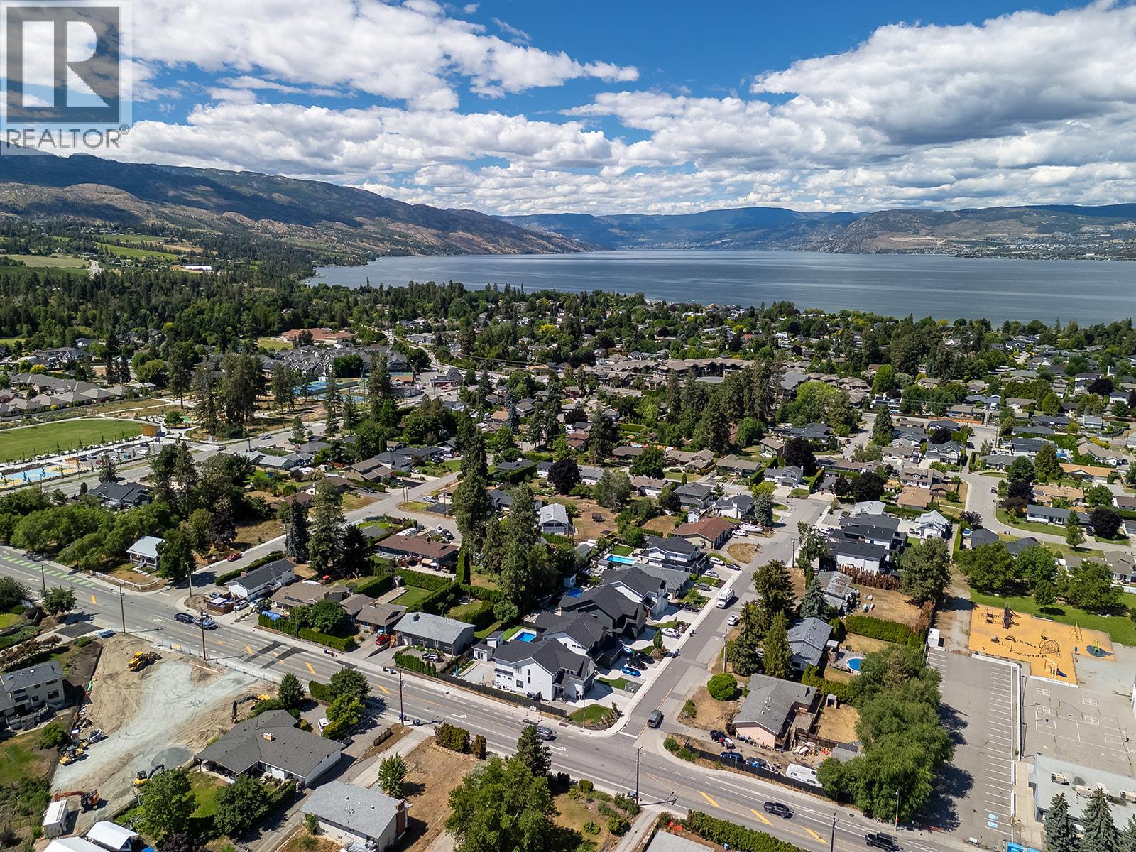 693 Balsam Road, Kelowna, British Columbia  V1W 1C1 - Photo 18 - 10393848
