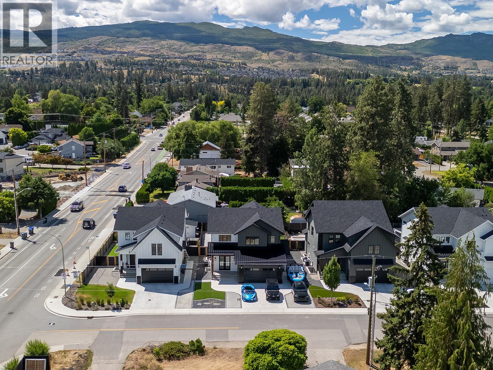 693 Balsam Road, Kelowna, British Columbia  V1W 1C1 - Photo 19 - 10393848