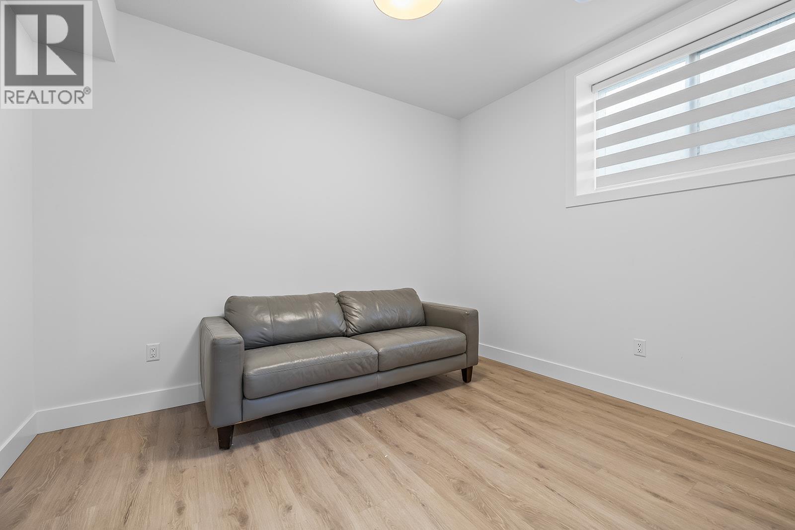 693 Balsam Road, Kelowna, British Columbia  V1W 1C1 - Photo 71 - 10393848