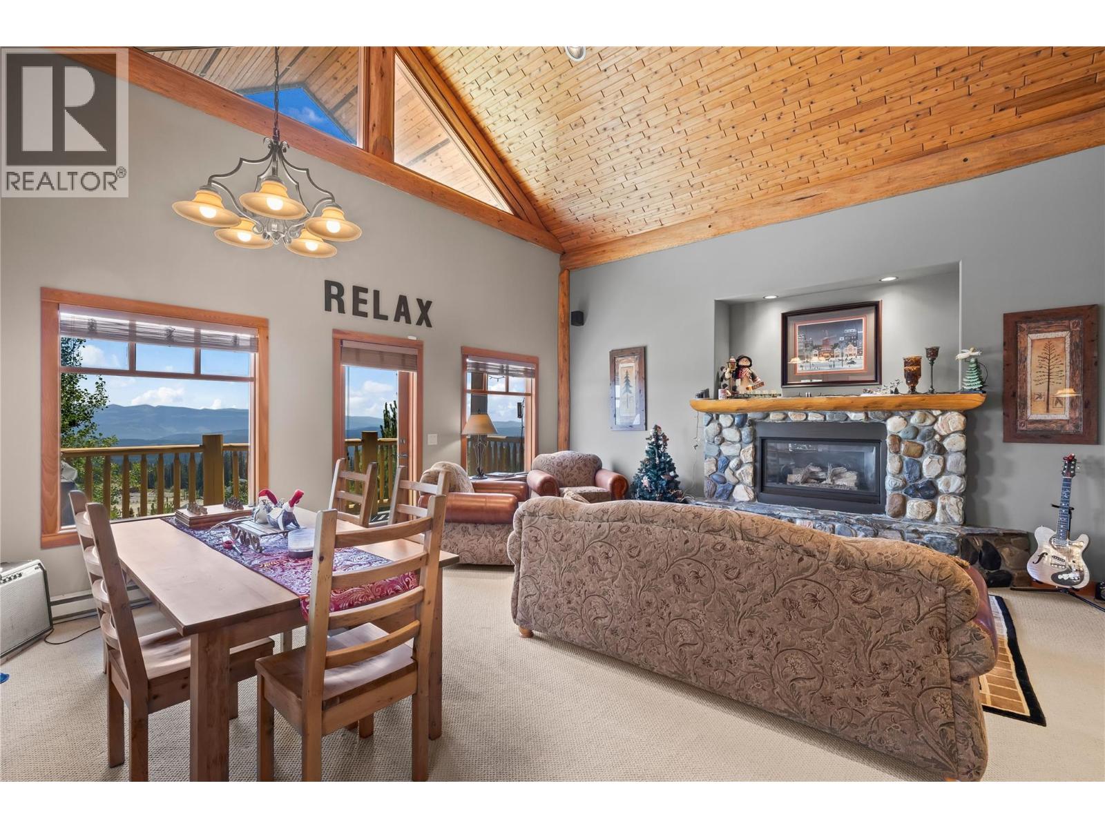 360 Whitehorse Lane Unit# 14, Big White, British Columbia  V1P 1T4 - Photo 2 - 10393893