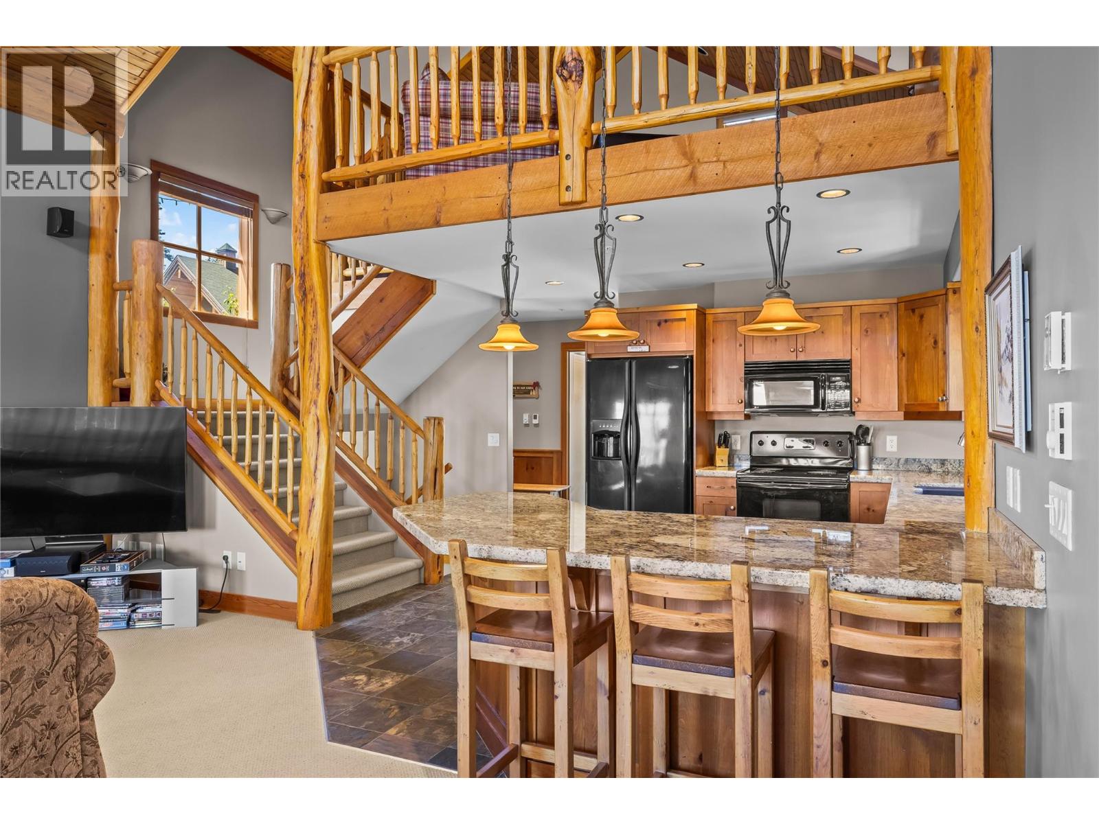 360 Whitehorse Lane Unit# 14, Big White, British Columbia  V1P 1T4 - Photo 3 - 10393893