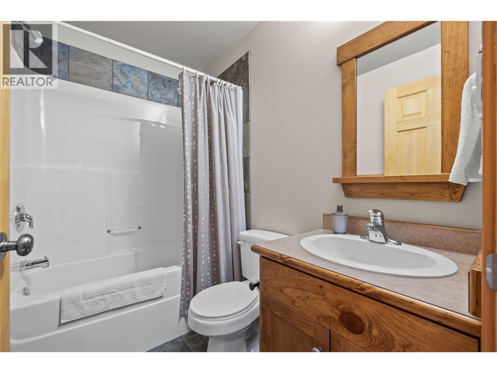 360 Whitehorse Lane Unit# 14, Big White, British Columbia  V1P 1T4 - Photo 33 - 10393893