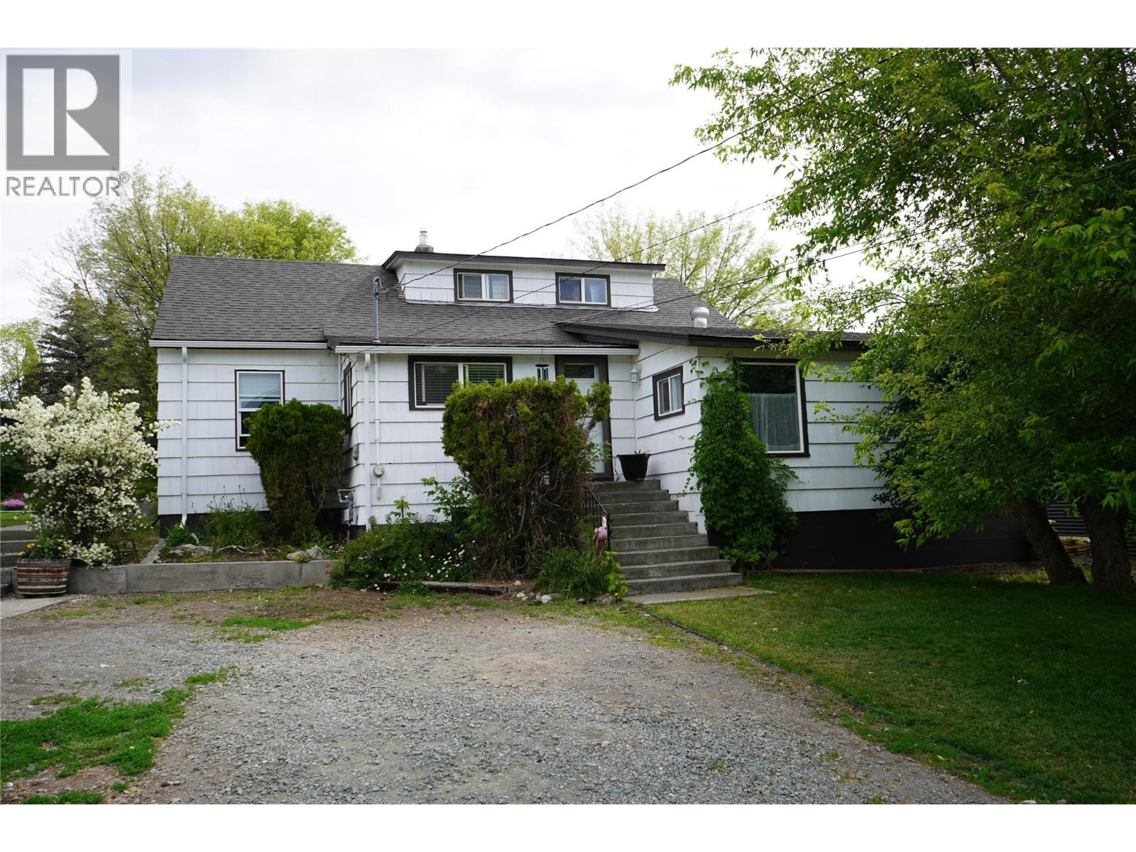 304 Mcdonald Avenue, Clinton, British Columbia  V0K 1K0 - Photo 1 - 10393970