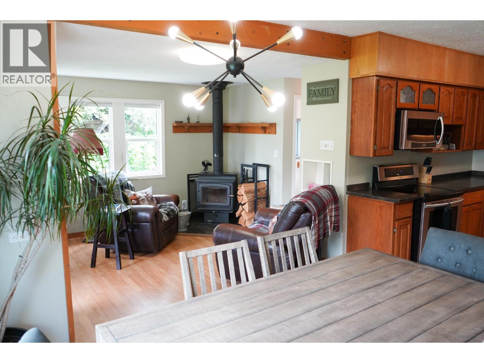 304 Mcdonald Avenue, Clinton, British Columbia  V0K 1K0 - Photo 11 - 10393970