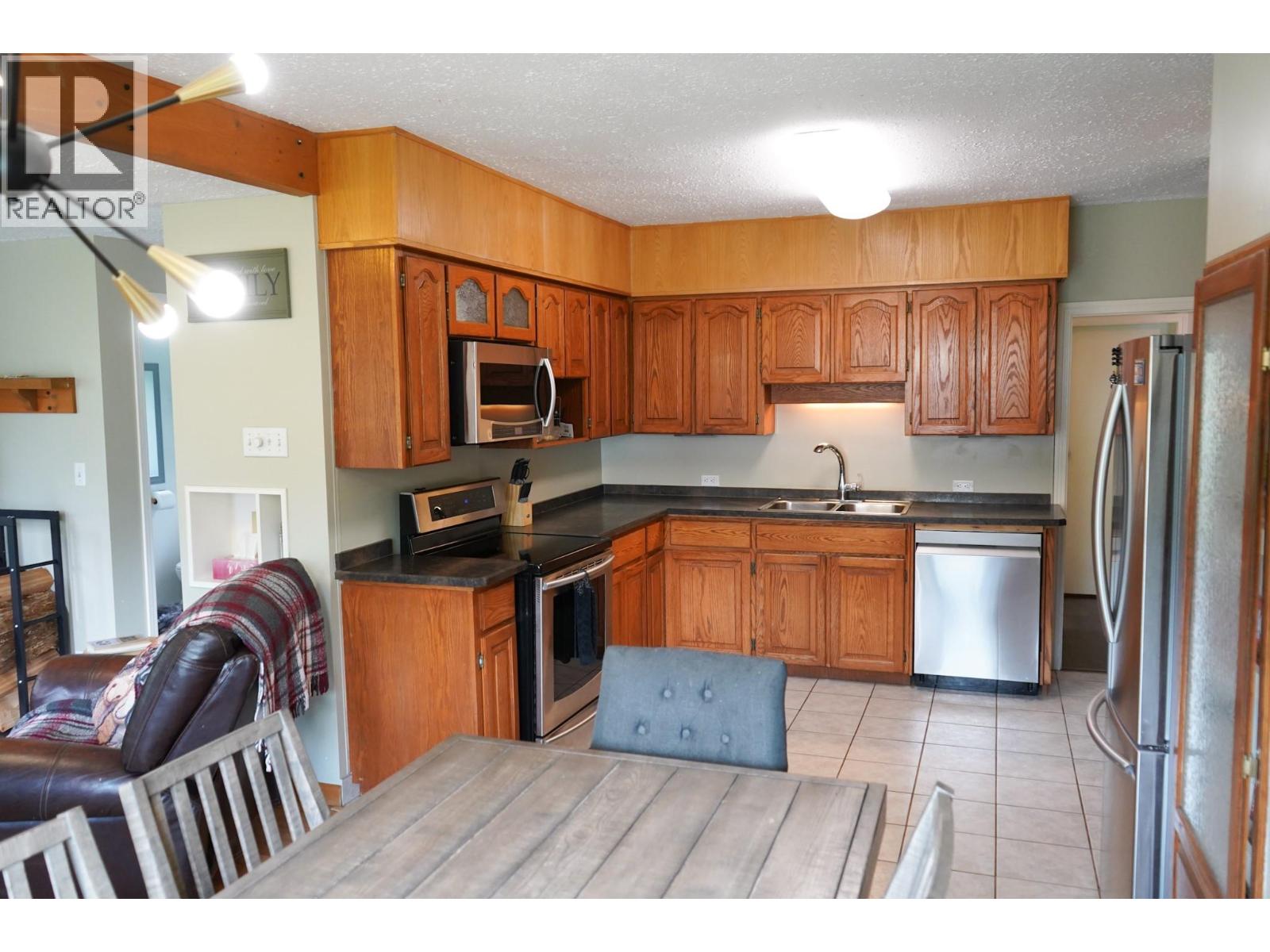304 Mcdonald Avenue, Clinton, British Columbia  V0K 1K0 - Photo 13 - 10393970