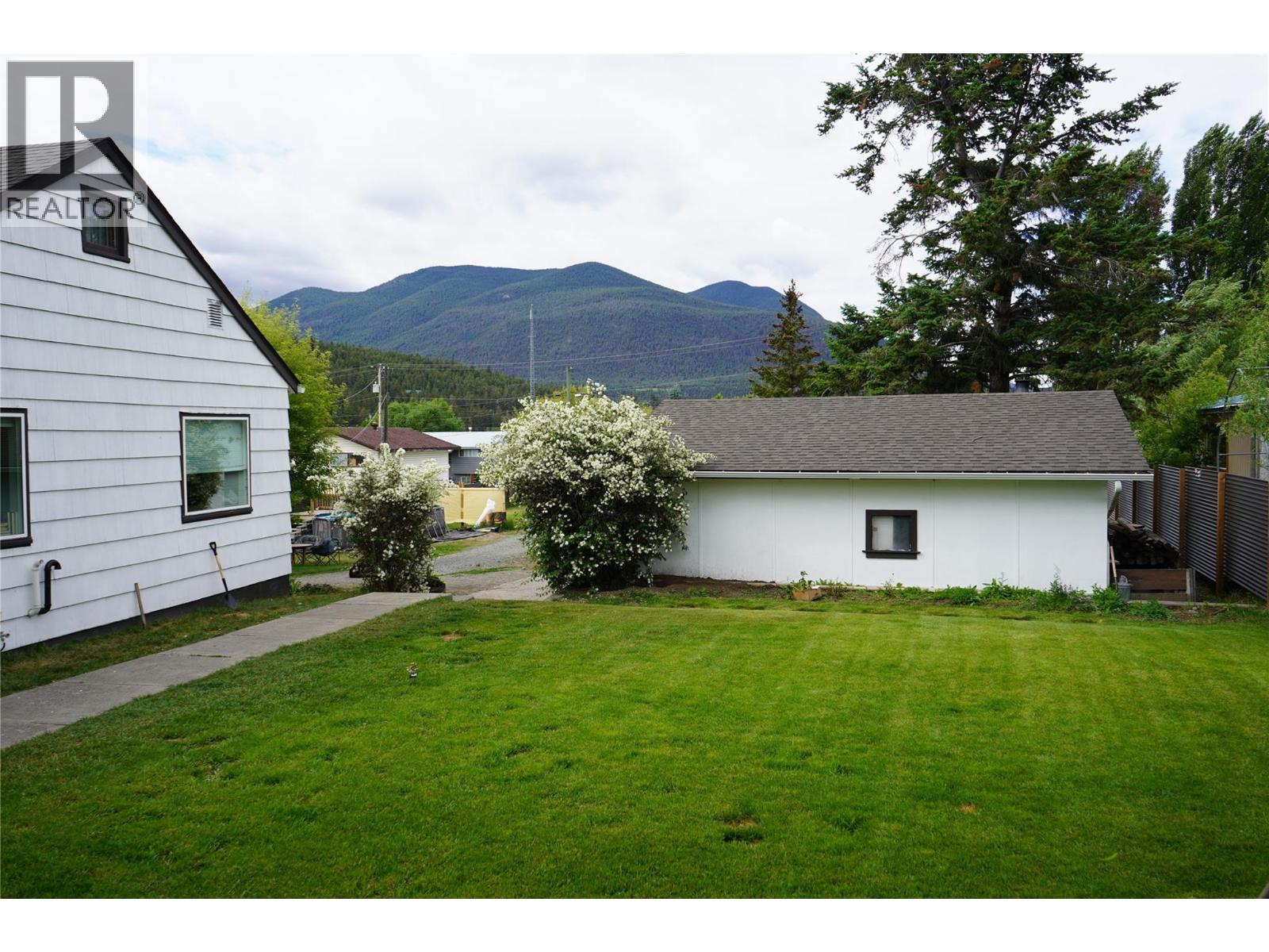 304 Mcdonald Avenue, Clinton, British Columbia  V0K 1K0 - Photo 42 - 10393970