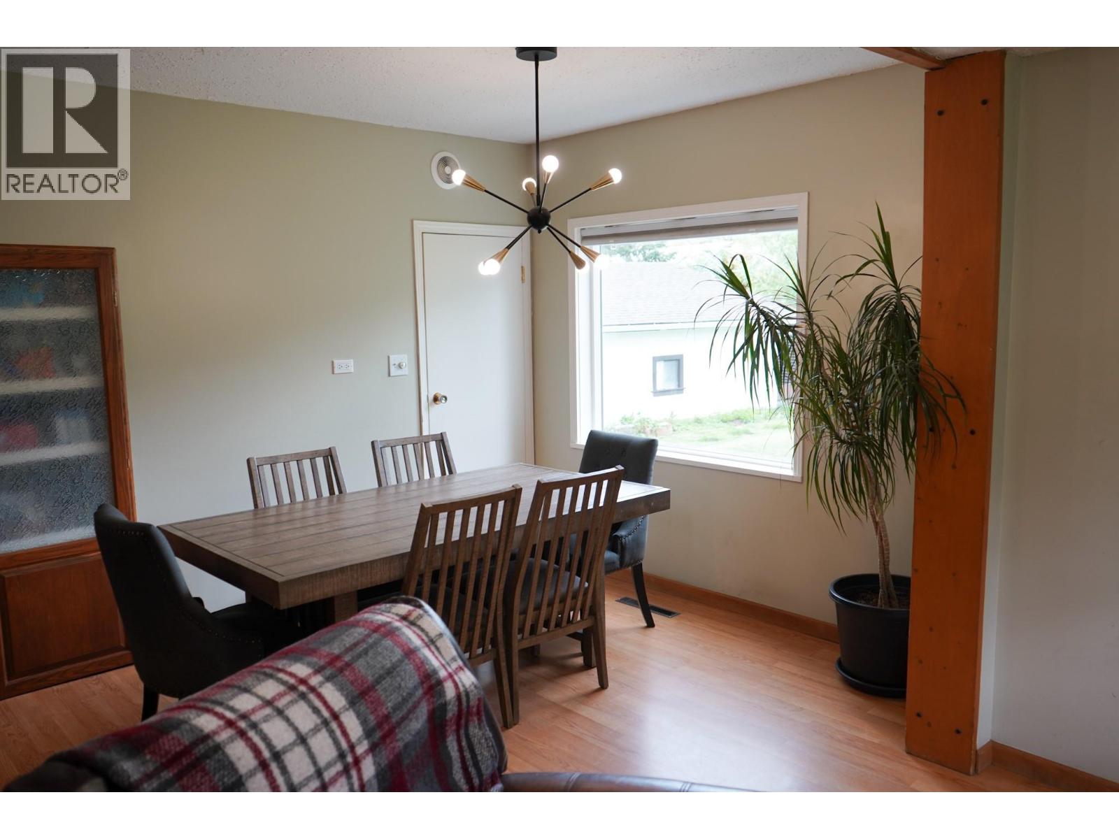 304 Mcdonald Avenue, Clinton, British Columbia  V0K 1K0 - Photo 9 - 10393970