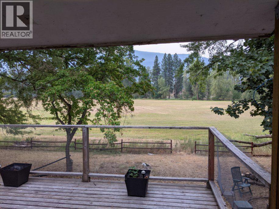 6465 27 Street, Grand Forks, British Columbia  V0H 1H0 - Photo 9 - 10393631