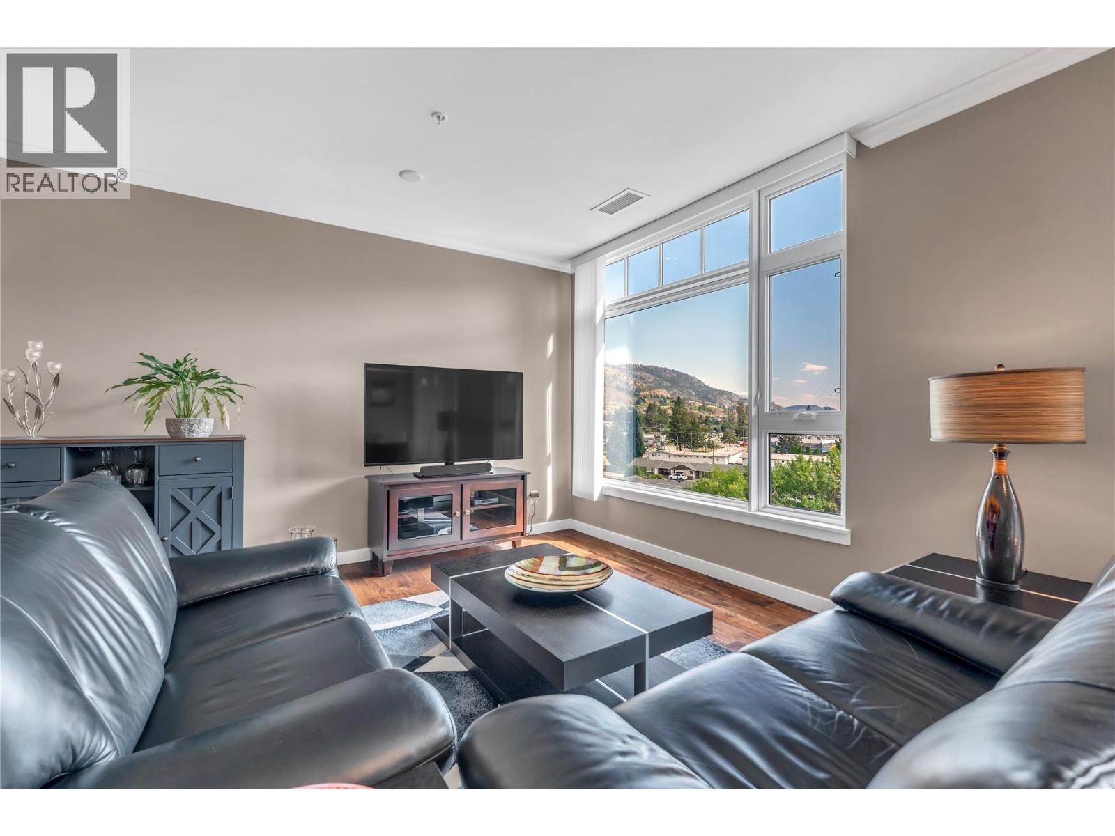 3301 Skaha Lake Road Unit# 505, Penticton, British Columbia  V2A 6G6 - Photo 4 - 10394054