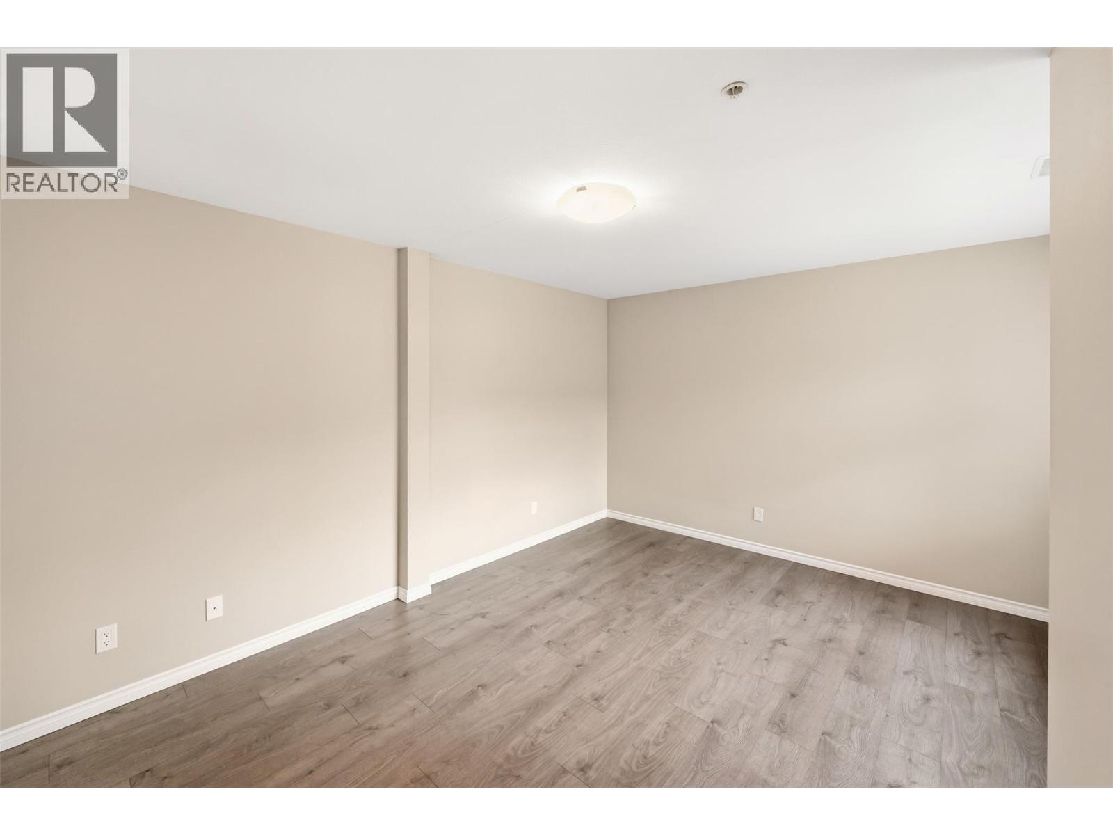 3388 Skaha Lake Road Unit# 201, Penticton, British Columbia  V2A 6G4 - Photo 16 - 10394165