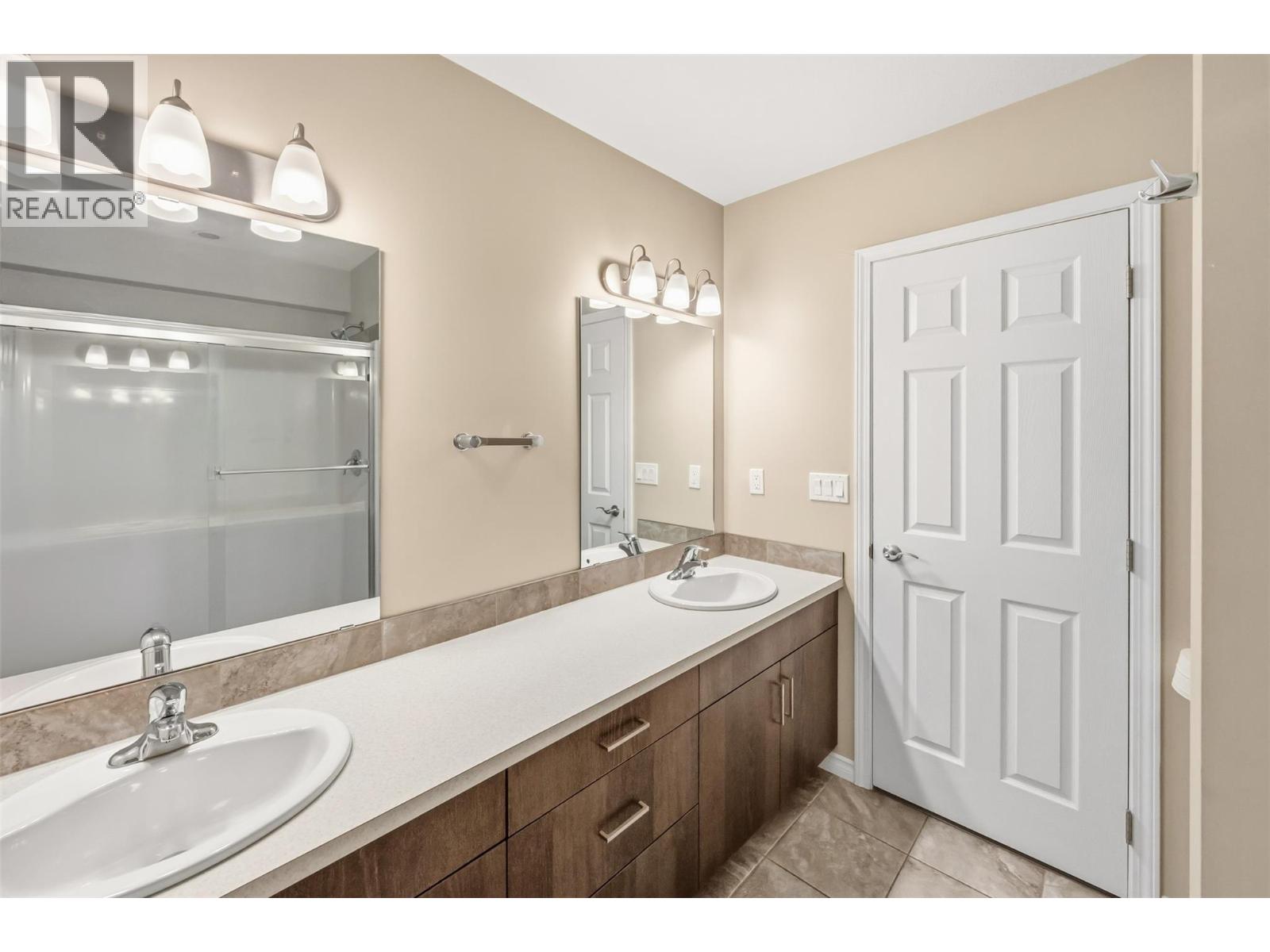 3388 Skaha Lake Road Unit# 201, Penticton, British Columbia  V2A 6G4 - Photo 23 - 10394165