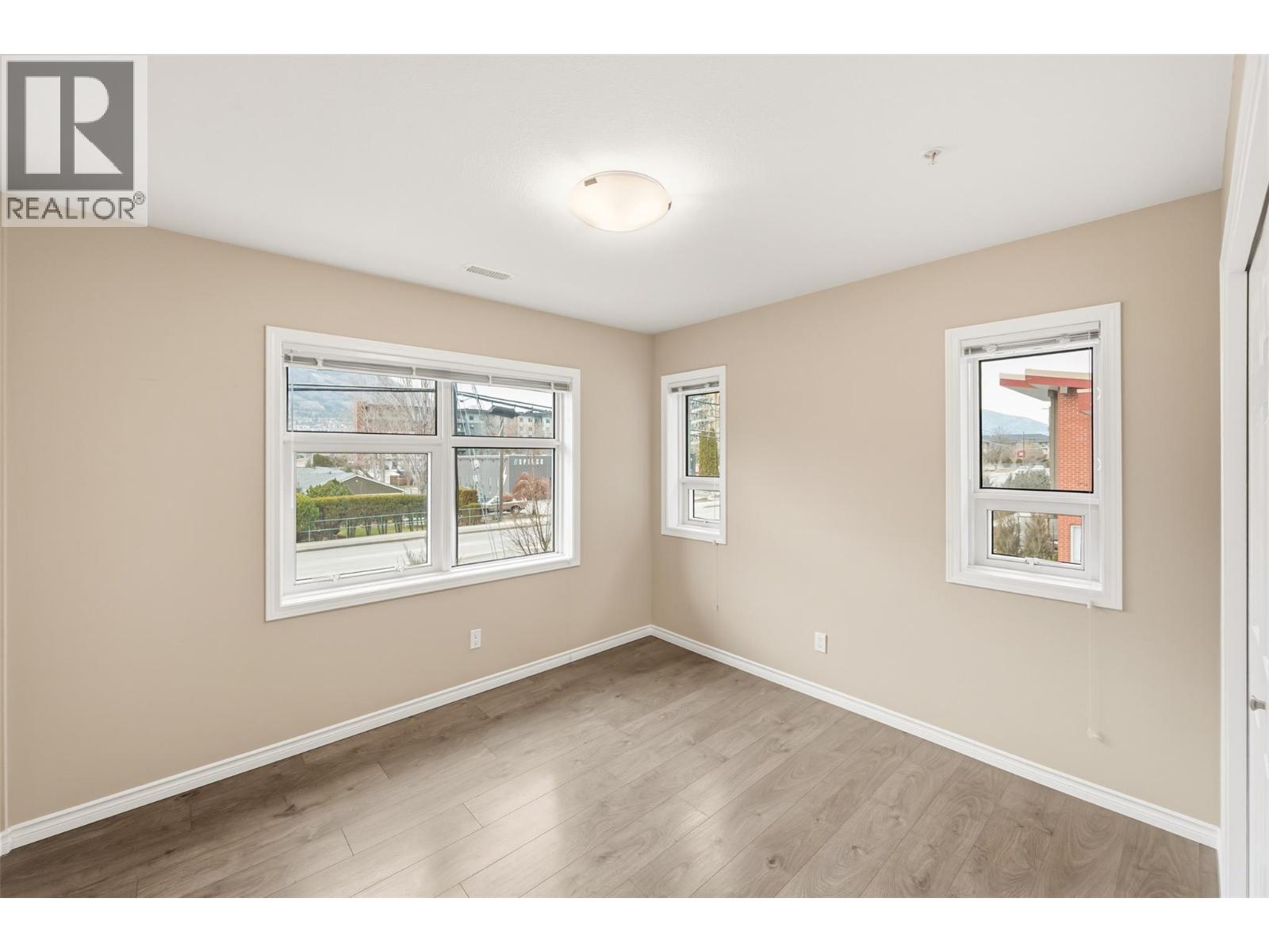3388 Skaha Lake Road Unit# 201, Penticton, British Columbia  V2A 6G4 - Photo 25 - 10394165