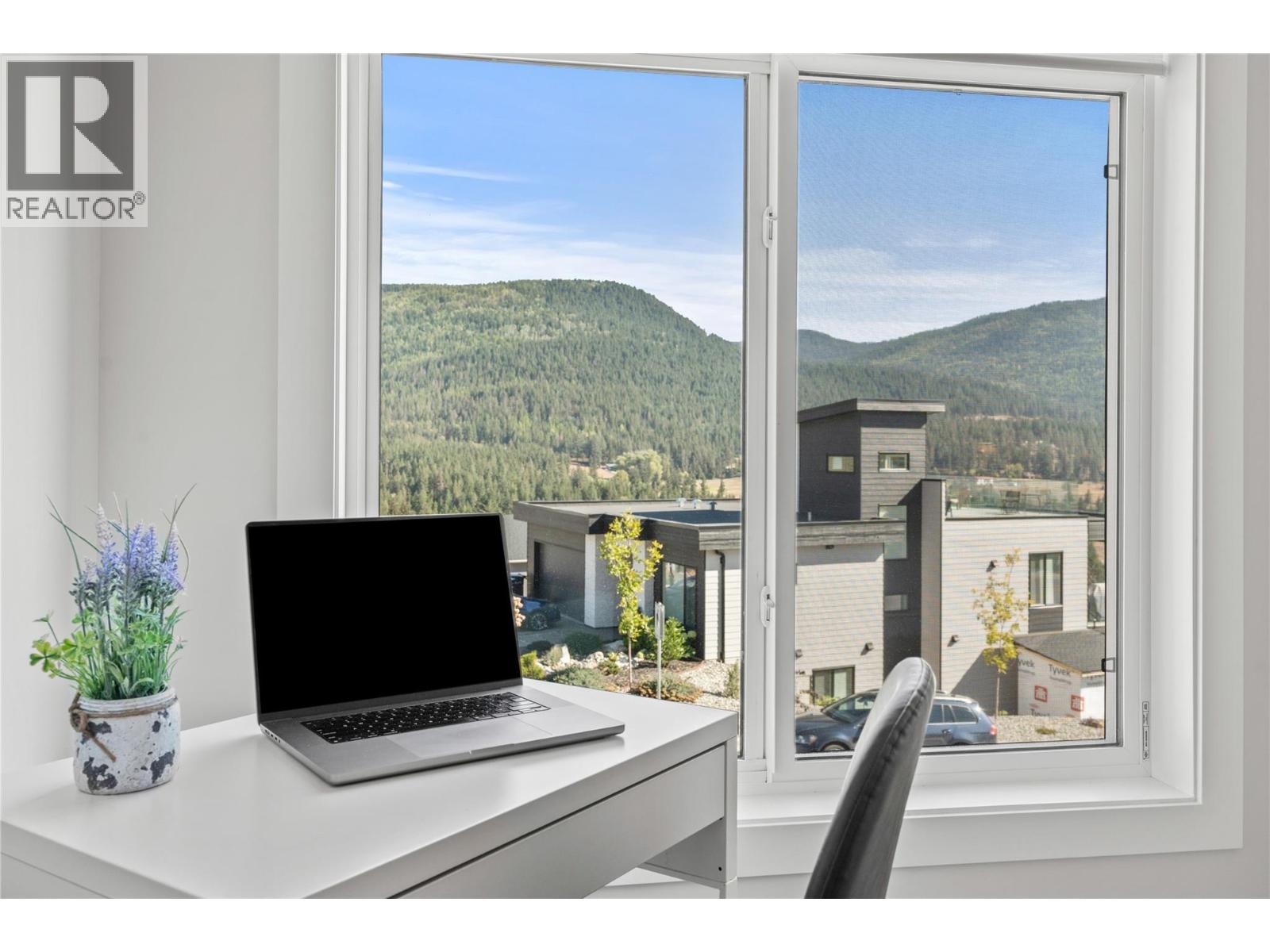 7141 Nakiska Drive, Vernon, British Columbia  V1B 3M5 - Photo 33 - 10394088