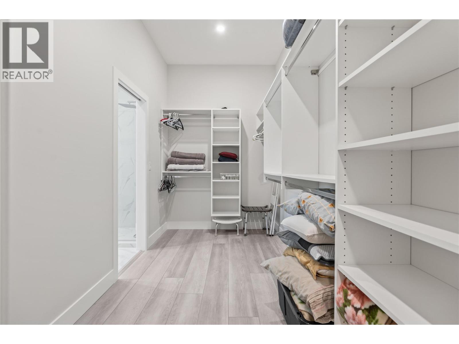 7141 Nakiska Drive, Vernon, British Columbia  V1B 3M5 - Photo 45 - 10394088