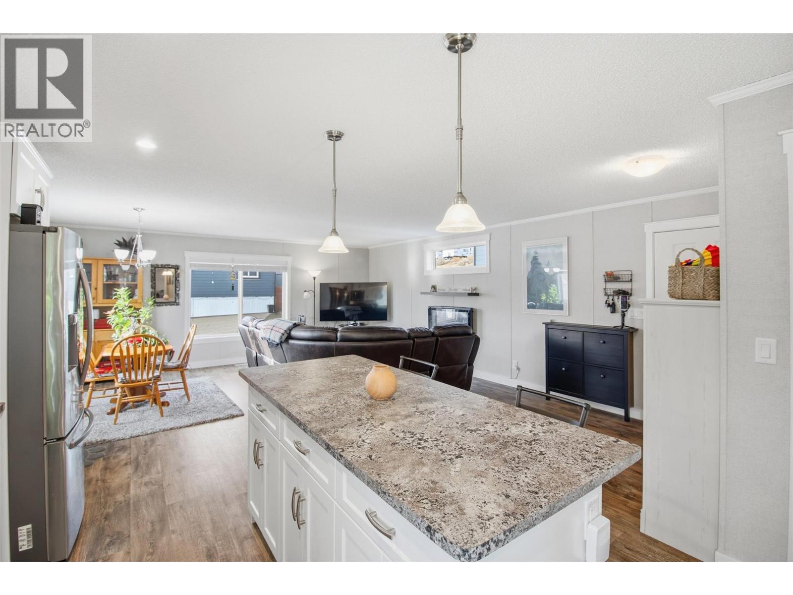 712 Shuswap Road E Unit# 17, Kamloops, British Columbia  V2H 0C8 - Photo 8 - 10394023