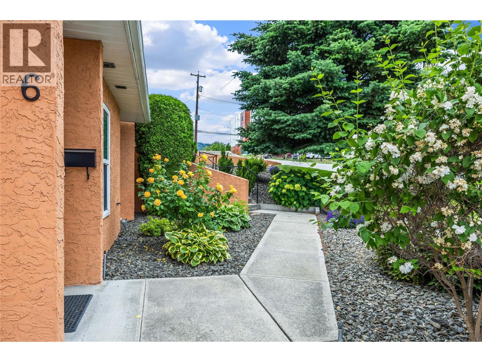 2433 Ingram Road Unit# 6, Westbank, British Columbia  V4T 1L5 - Photo 3 - 10393980