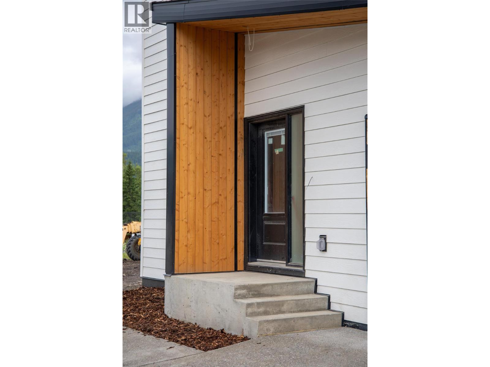 113 Whitetail Drive, Fernie, British Columbia  V0B 1M4 - Photo 10 - 10393873