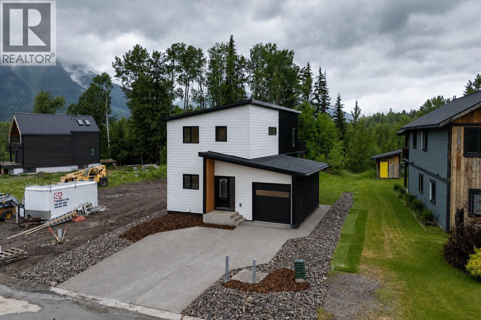 113 Whitetail Drive, Fernie, British Columbia  V0B 1M4 - Photo 81 - 10393873