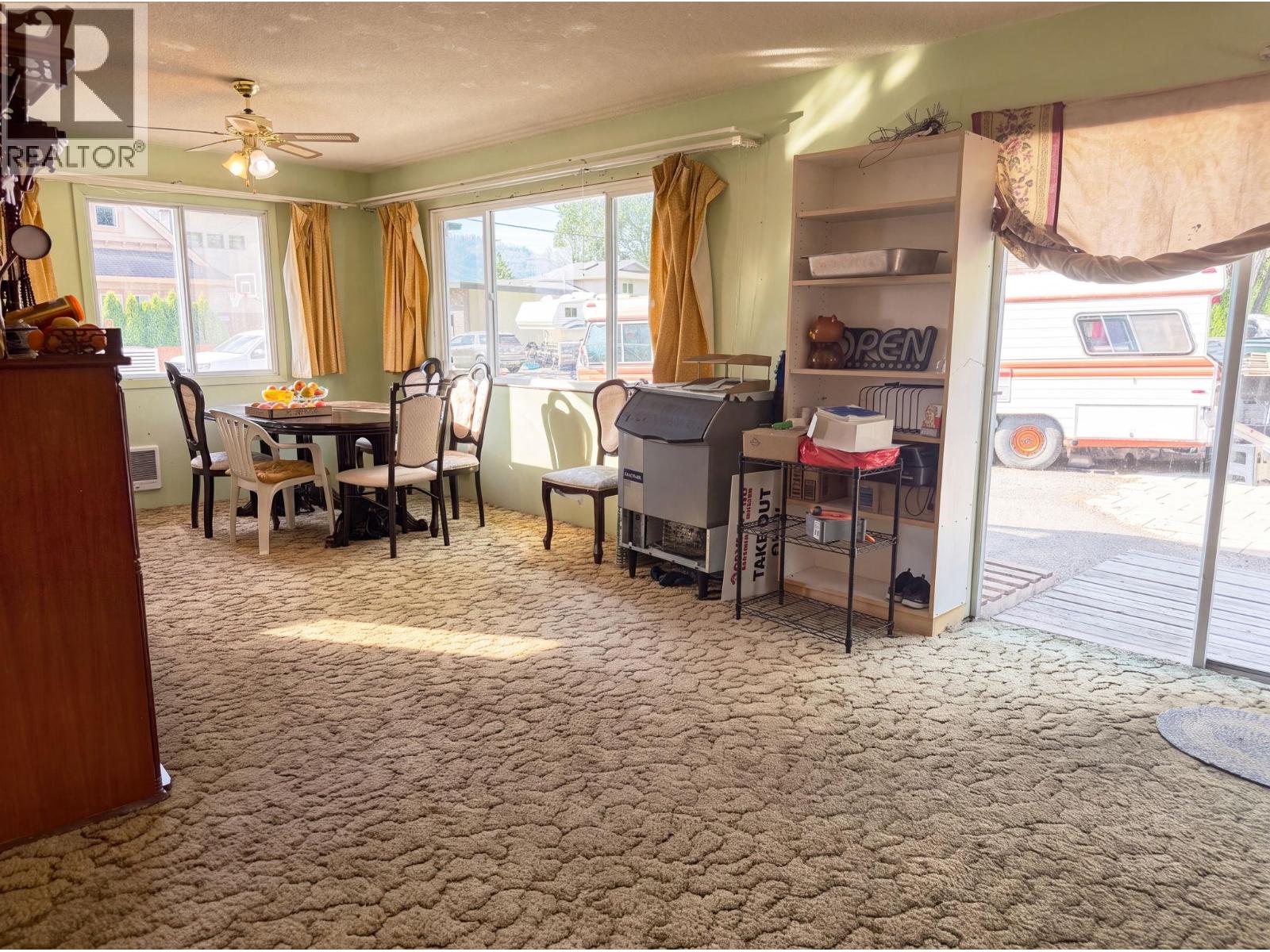6002 Cottonwood Drive, Osoyoos, British Columbia  V0H 1V3 - Photo 6 - 10393508