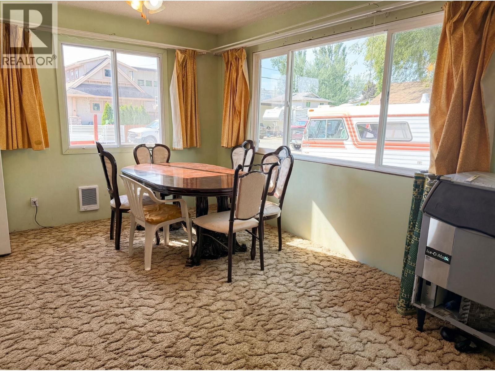 6002 Cottonwood Drive, Osoyoos, British Columbia  V0H 1V3 - Photo 8 - 10393508