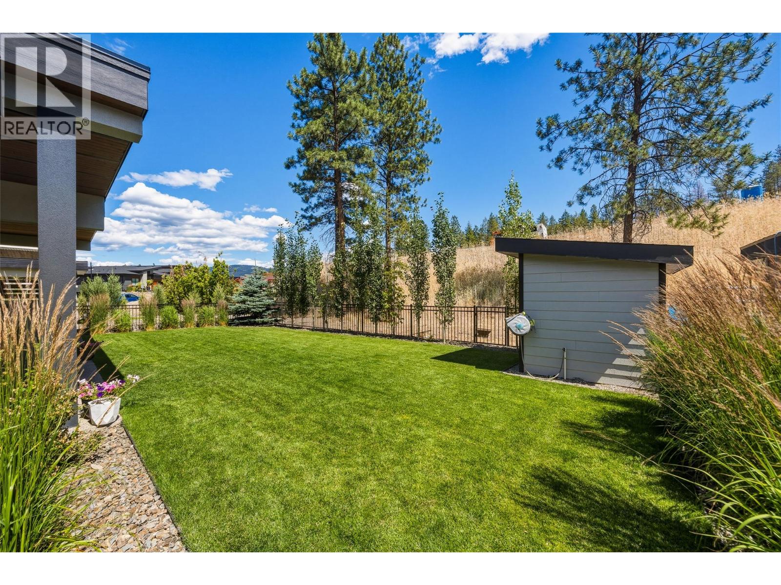 10245 Beacon Hill Drive, Lake Country, British Columbia  V4V 0A9 - Photo 71 - 10394226
