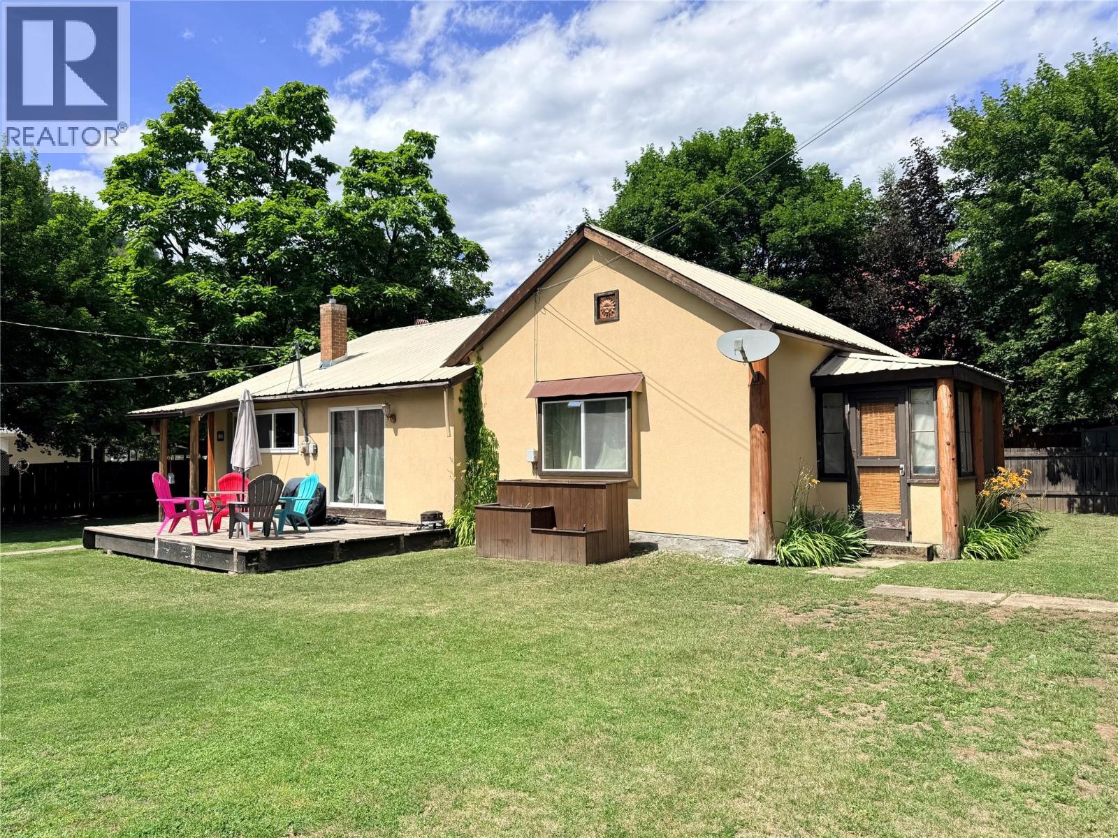 7727 Riverside Drive, Grand Forks, British Columbia  V0H 1H0 - Photo 29 - 10394350