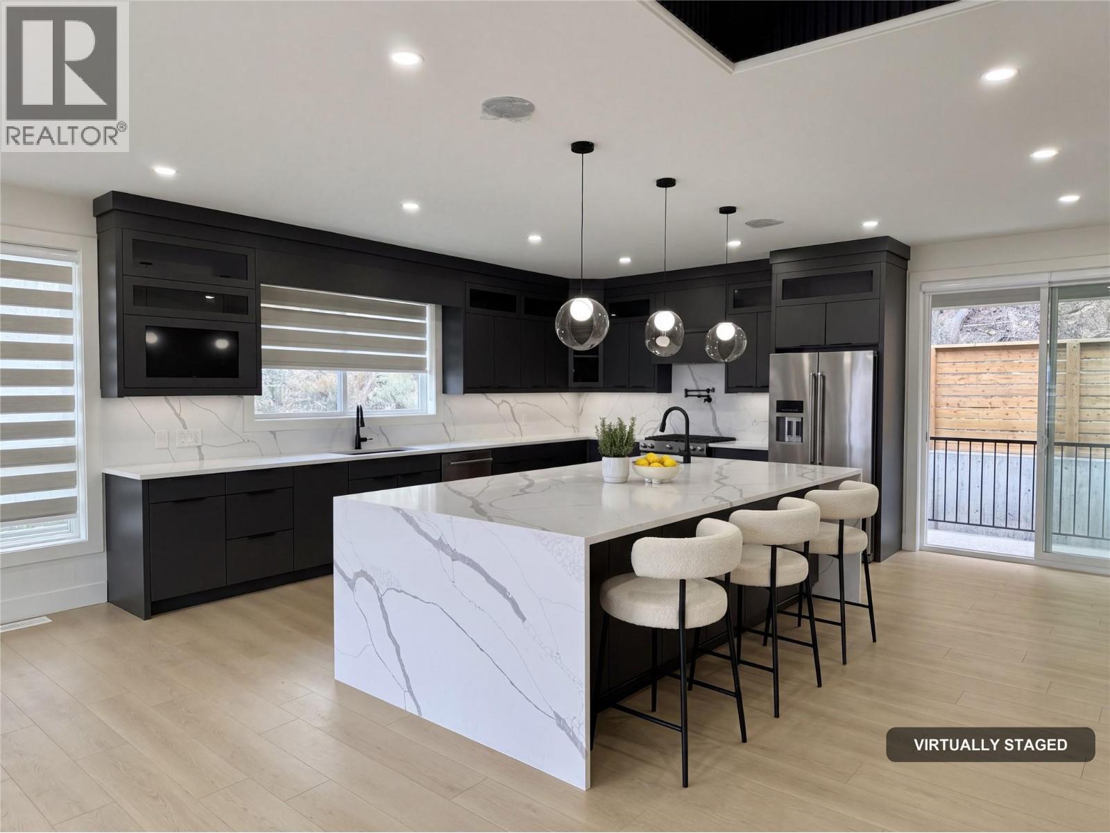 3806 Torrey Pines Drive, Osoyoos, British Columbia  V0H 1V4 - Photo 12 - 10394306