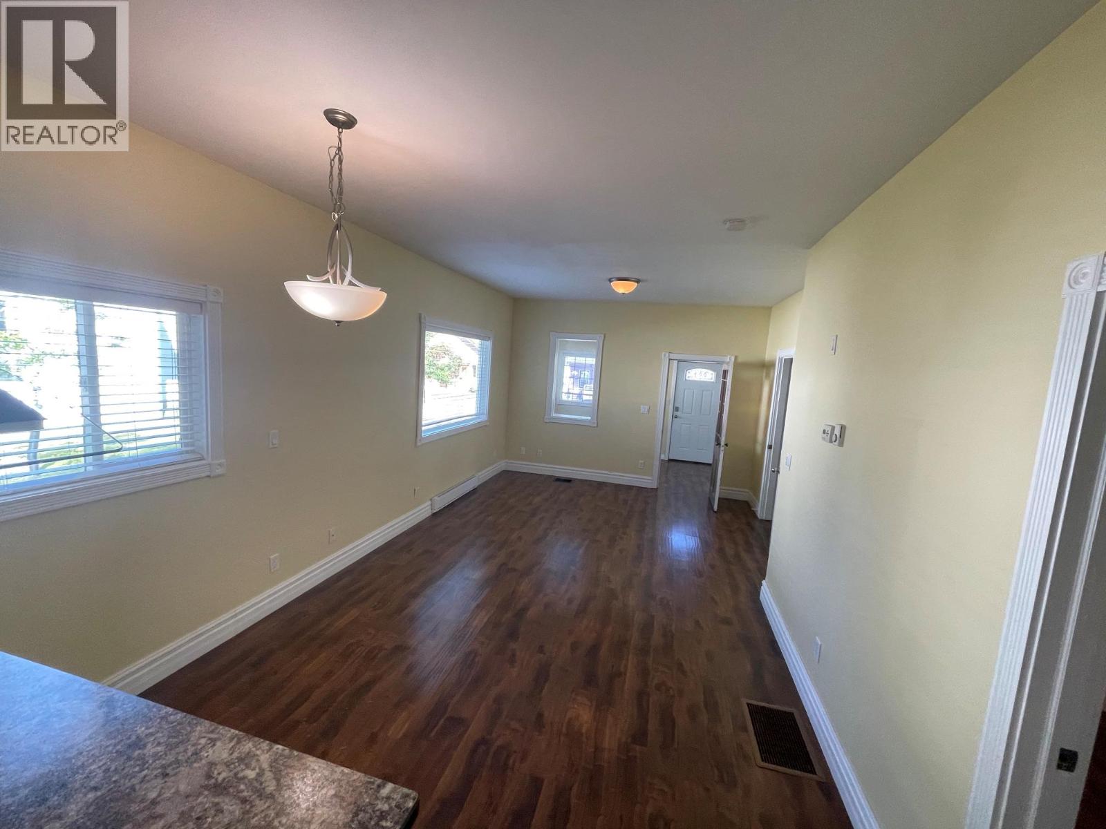 566 72nd Avenue, Grand Forks, British Columbia  V0H 1H0 - Photo 12 - 10394112