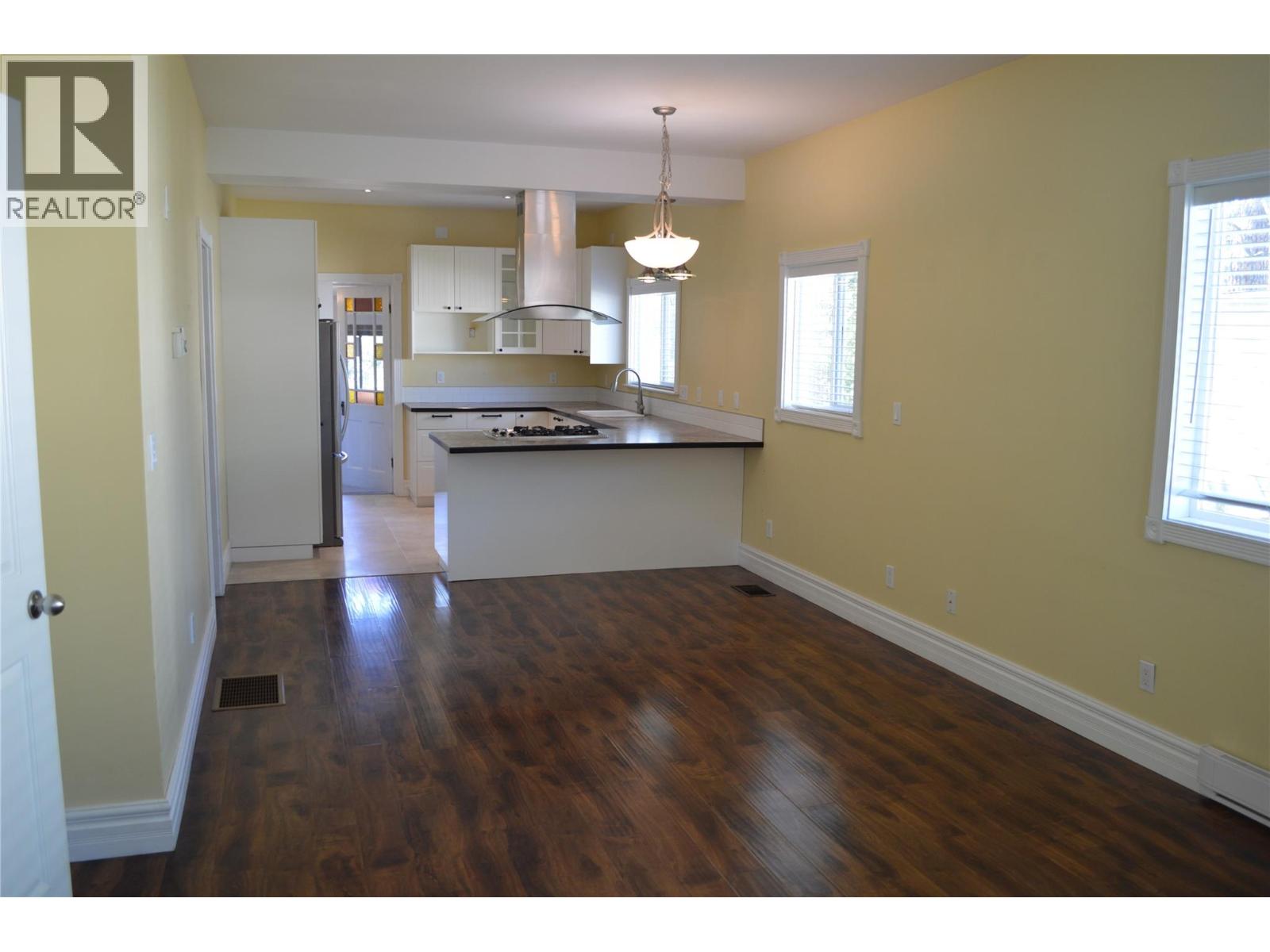 566 72nd Avenue, Grand Forks, British Columbia  V0H 1H0 - Photo 15 - 10394112