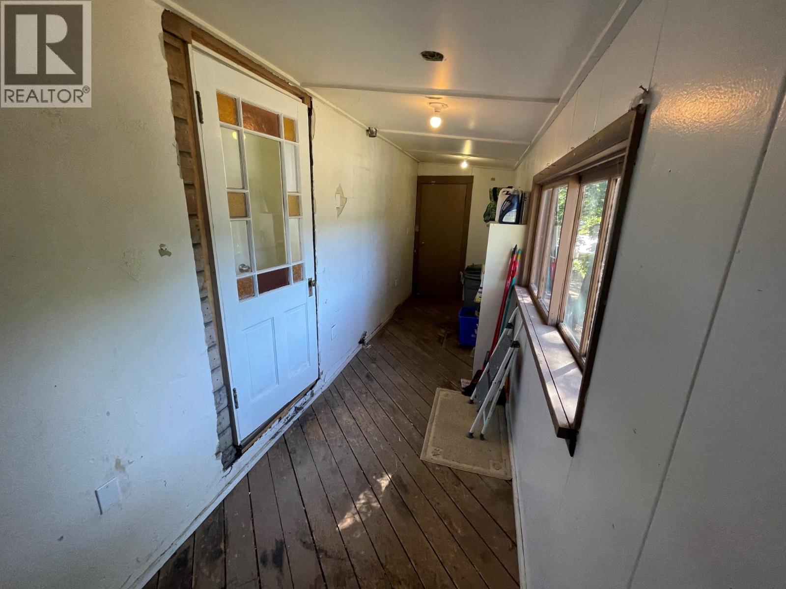 566 72nd Avenue, Grand Forks, British Columbia  V0H 1H0 - Photo 31 - 10394112