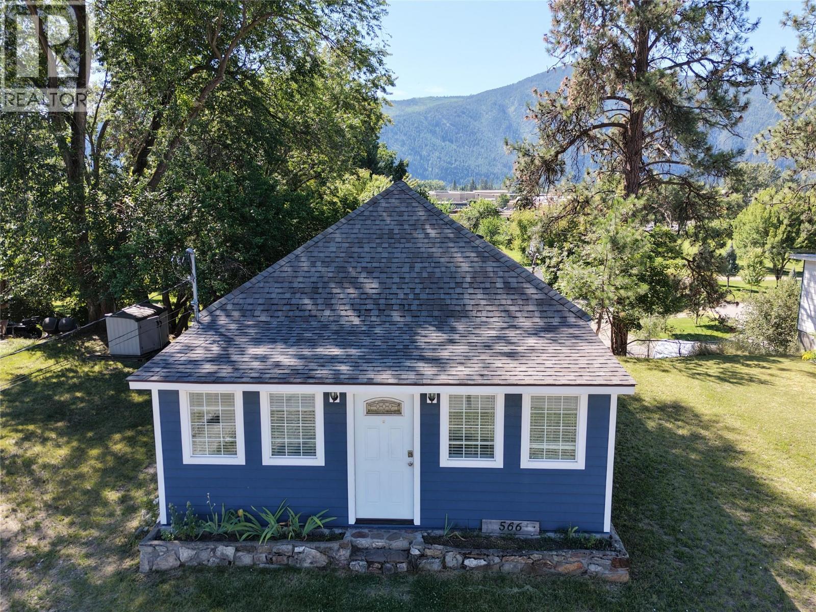 566 72nd Avenue, Grand Forks, British Columbia  V0H 1H0 - Photo 35 - 10394112