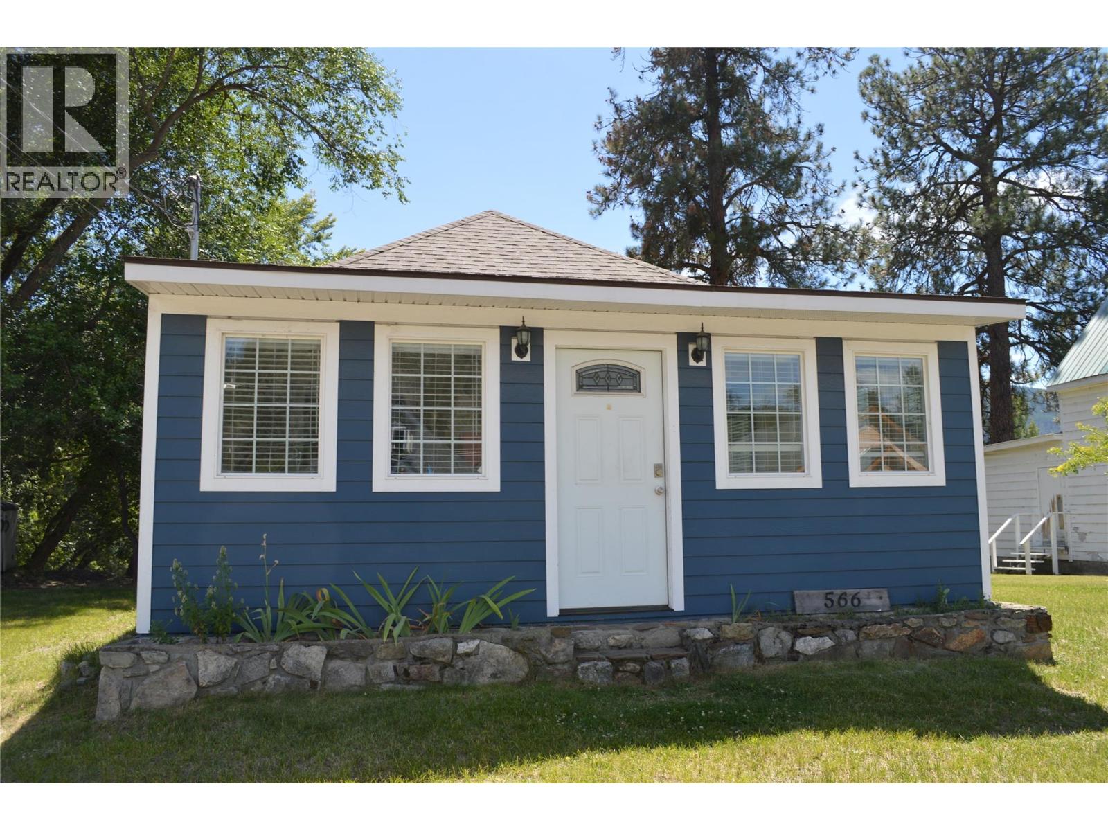 566 72nd Avenue, Grand Forks, British Columbia  V0H 1H0 - Photo 38 - 10394112